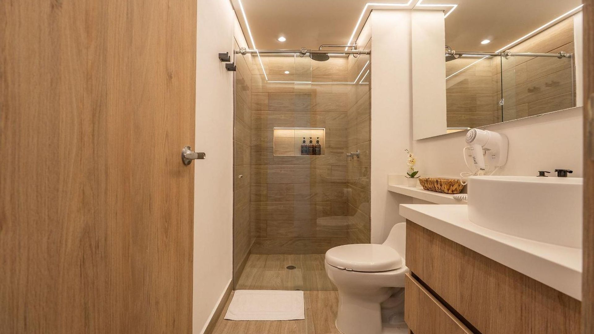 Apartamento Cb739 Relajante Vista Frente Al Aeropuerto Cartagena